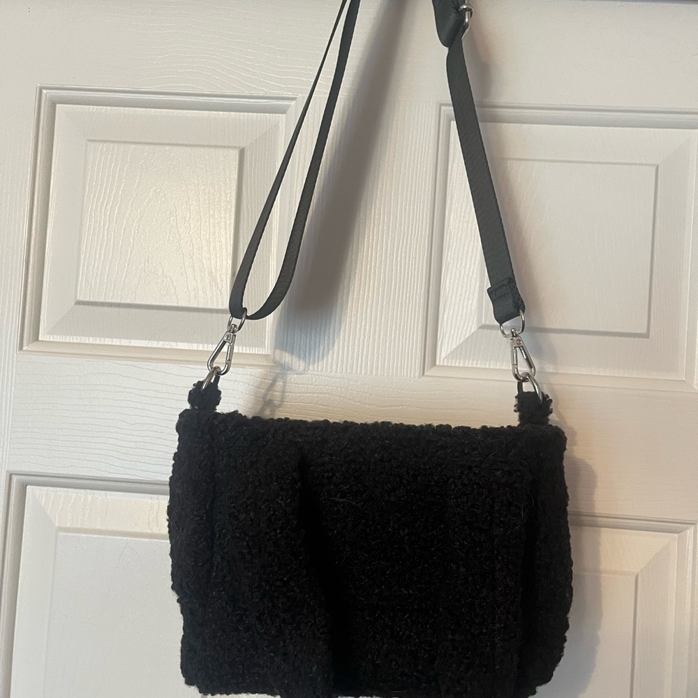 Forever 21 Black Fuzzy Crossbody Bag